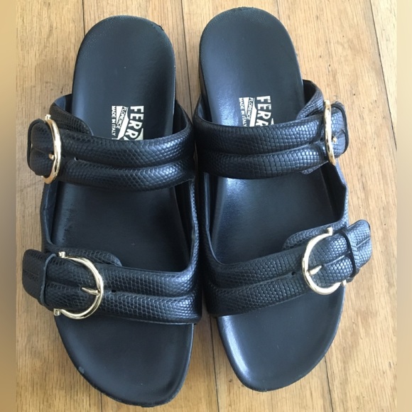 Ferragamo ‘Moro’ Lizard Embossed Leather Sandal. Size 8 - Picture 5 of 12